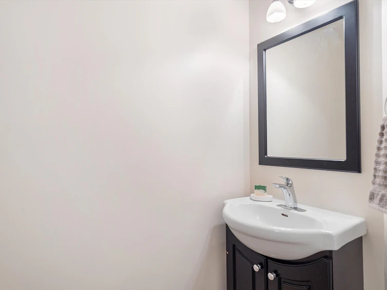 9-850 Parklands Drive, Esquimalt, BC, V9A 7L9 - 16