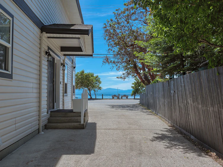 4664 Sunshine Coast Highway, Sechelt, BC, V7Z 0E5 - 27