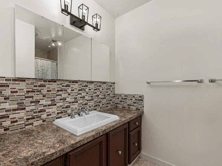 104-1050 Springfield Road, Kelowna, BC, V1Y 8J7 - 36