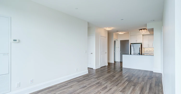 1118-1 Old Mill Drive, Toronto, ON, M6S 0A1 - 14