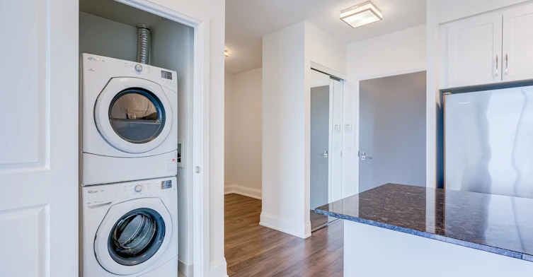 1118-1 Old Mill Drive, Toronto, ON, M6S 0A1 - 35
