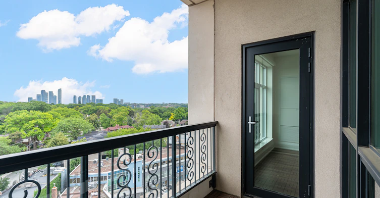 1118-1 Old Mill Drive, Toronto, ON, M6S 0A1 - 37