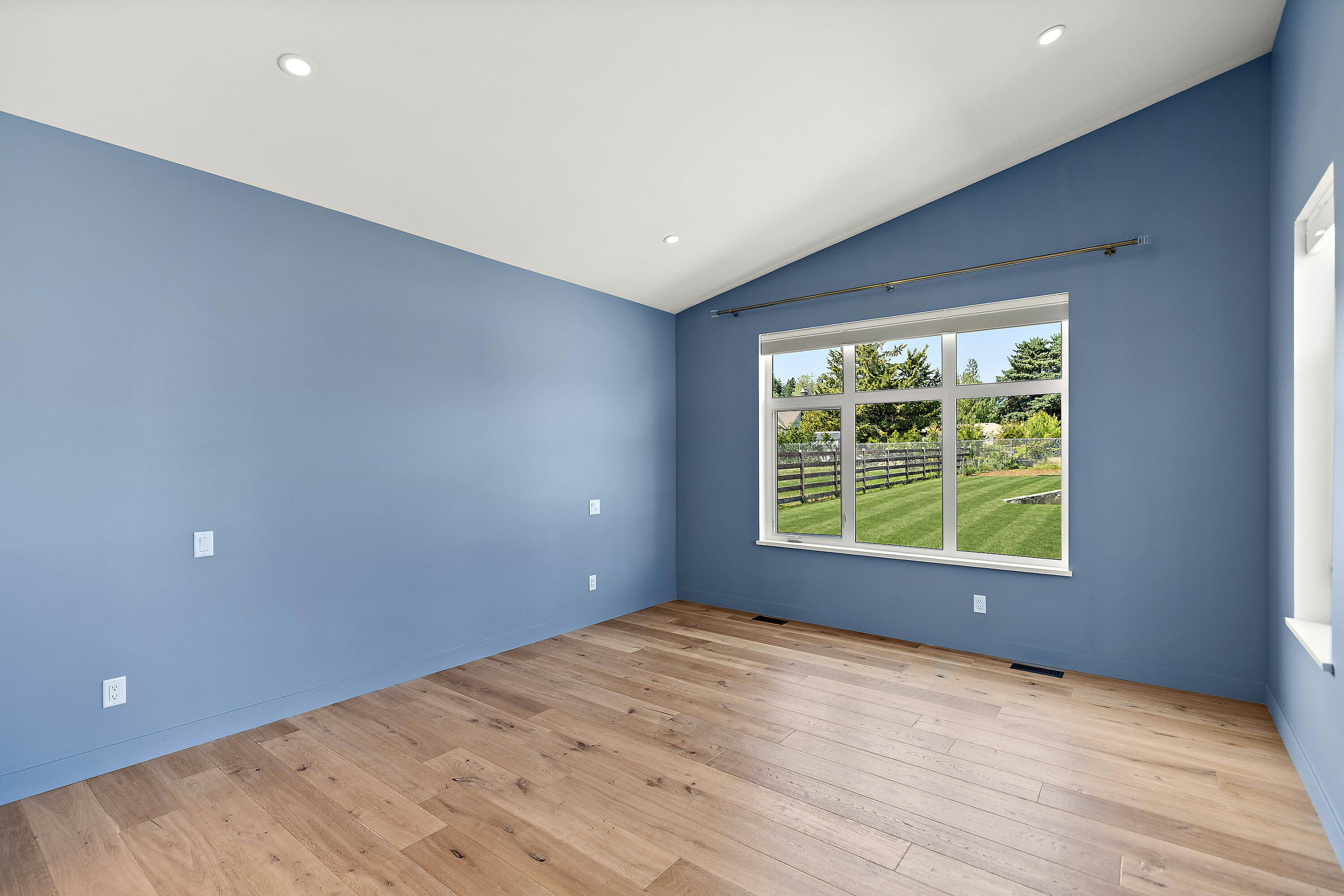 846 Birch Road, North Saanich, BC, V8L 5R9 - 32
