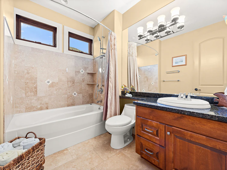2449 Selkirk Drive, Kelowna, BC, V1V 2R7 - 85