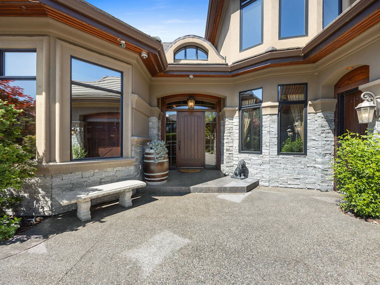 2449 Selkirk Drive, Kelowna, BC, V1V 2R7 - 9