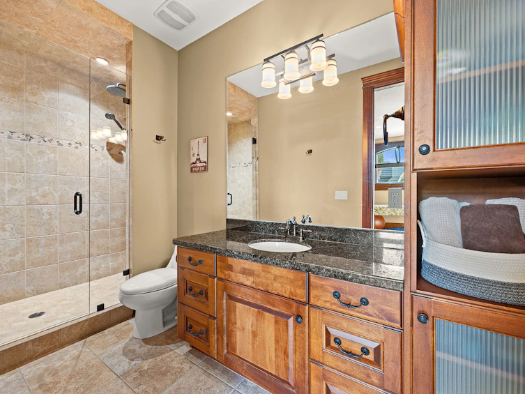 2449 Selkirk Drive, Kelowna, BC, V1V 2R7 - 59