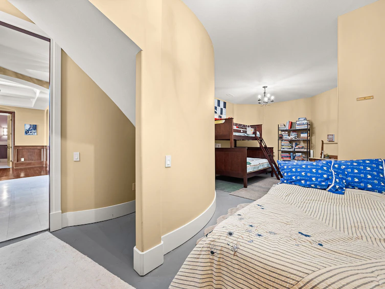 2449 Selkirk Drive, Kelowna, BC, V1V 2R7 - 75