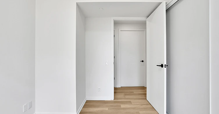 1110-109 Erskine Avenue, Toronto, ON, M4P 1Y5 - 33