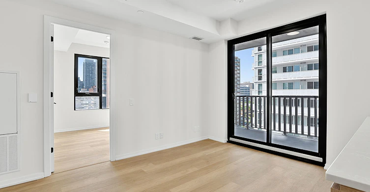 1110-109 Erskine Avenue, Toronto, ON, M4P 1Y5 - 8