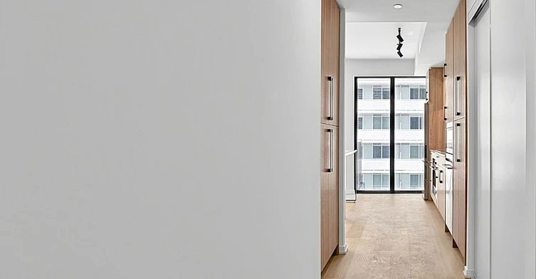 1110-109 Erskine Avenue, Toronto, ON, M4P 1Y5 - 6