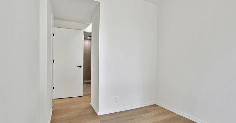 1110-109 Erskine Avenue, Toronto, ON, M4P 1Y5 - 27