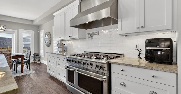 36 Kayla Crescent, Collingwood, ON, L9Y 5K8 - 12