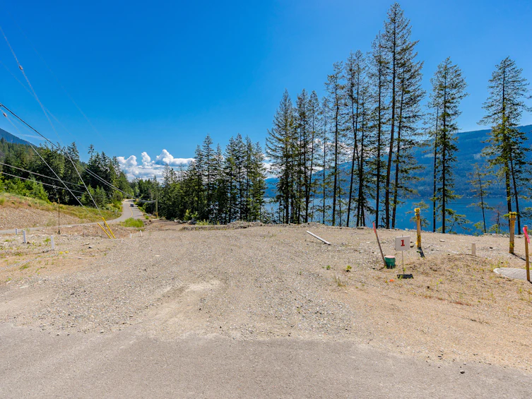 1-4990 Sunnybrae Canoe Point Road, Tappen, BC, V0E 2X1 - 45