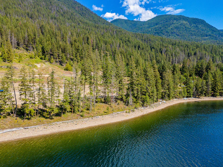 2-4990 Sunnybrae Canoe Point Road, Tappen, BC, V0E 2X1
