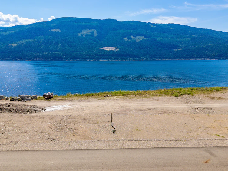 7-4990 Sunnybrae Canoe Point Road, Tappen, BC, V0E 2X1 - 49