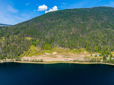 3-4990 Sunnybrae Canoe Point Road - 2