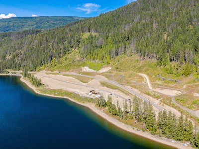 3-4990 Sunnybrae Canoe Point Road - 3