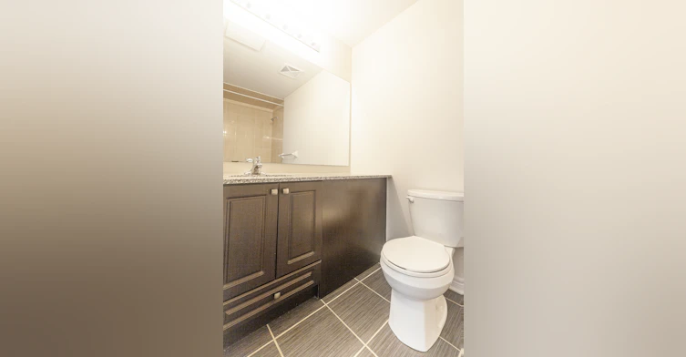 315-216 Oak Park Boulevard, Oakville, ON, L6H 0K3 - 5