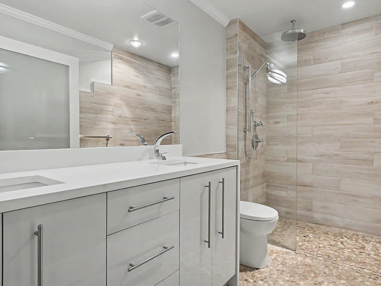 208-1765 Martin Drive, Surrey, BC, V4A 9T6 - 19
