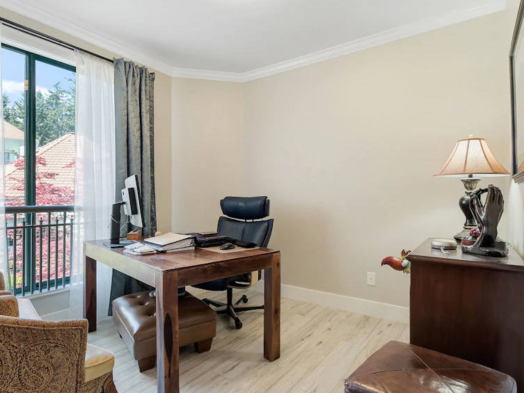 208-1765 Martin Drive, Surrey, BC, V4A 9T6 - 12