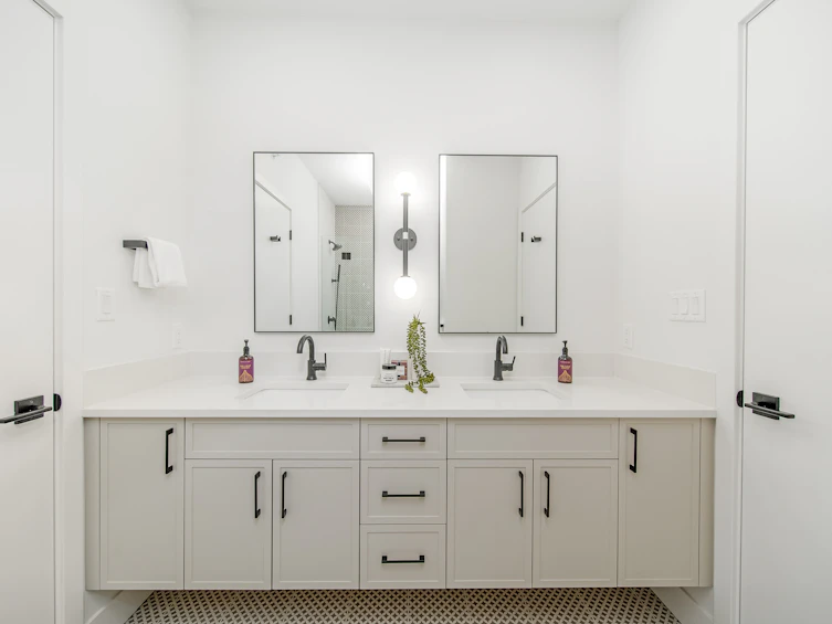 23B Glenmore Drive, West Vancouver, BC, V7S 1A5 - 20