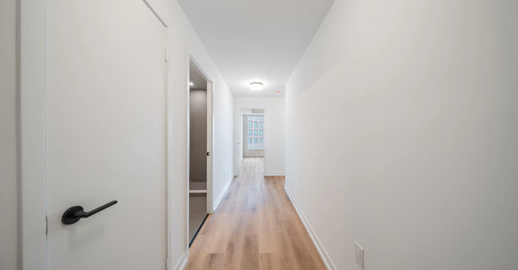 1711-5 York Garden Way, Toronto, ON, M6A 2V1 - 3