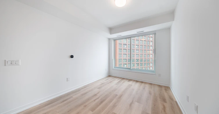 1711-5 York Garden Way, Toronto, ON, M6A 2V1 - 11