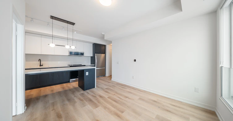 1711-5 York Garden Way, Toronto, ON, M6A 2V1 - 14