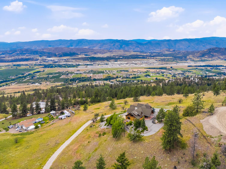 4520 Farmers Drive, Kelowna, BC, V1P 1A3 - 97