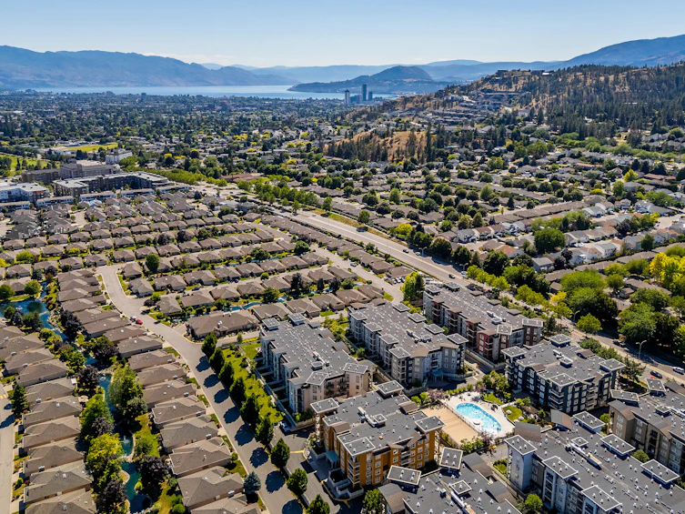 307-567 Yates Road, Kelowna, BC, V1V 2V4 - 40