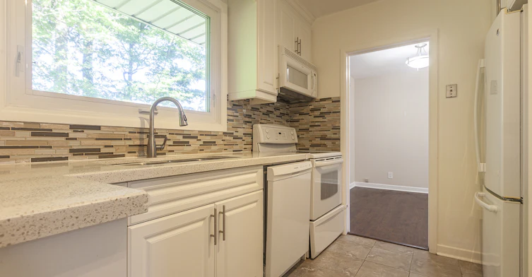1461 Moss Glen Road, Burlington, ON, L7P 2C2 - 12