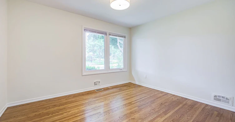 25 Abinger Crescent, Toronto, ON, M9B 2Y4 - 28
