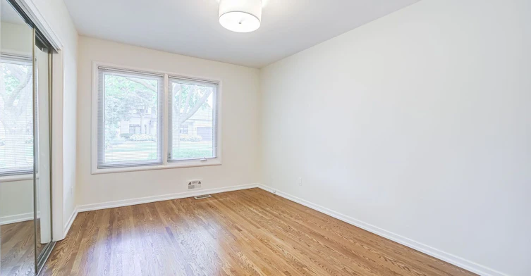 25 Abinger Crescent, Toronto, ON, M9B 2Y4 - 21