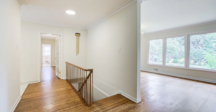 25 Abinger Crescent, Toronto, ON, M9B 2Y4 - 6