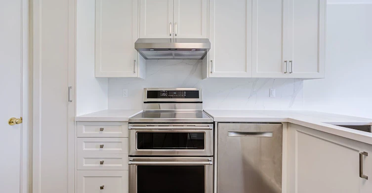 25 Abinger Crescent, Toronto, ON, M9B 2Y4 - 19