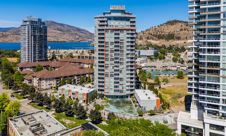 1706-1151 Sunset Drive