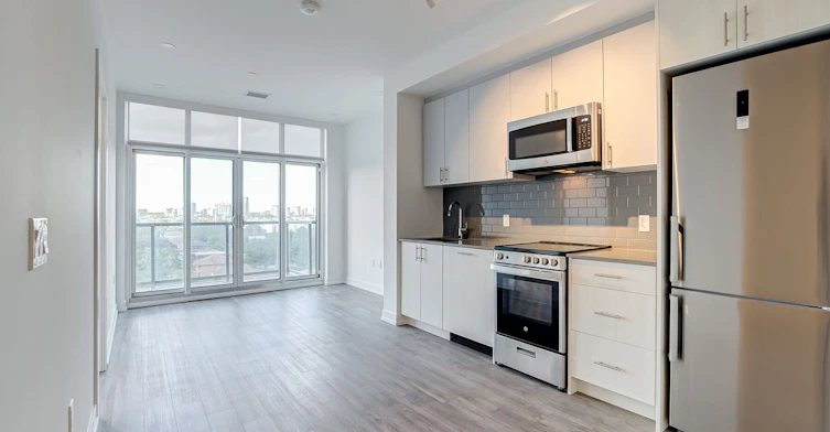 803-1195 The Queensway Avenue, Toronto, ON, M8Z 1R6 - 6