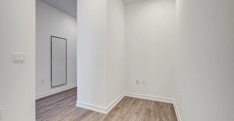 803-1195 The Queensway Avenue, Toronto, ON, M8Z 1R6 - 23