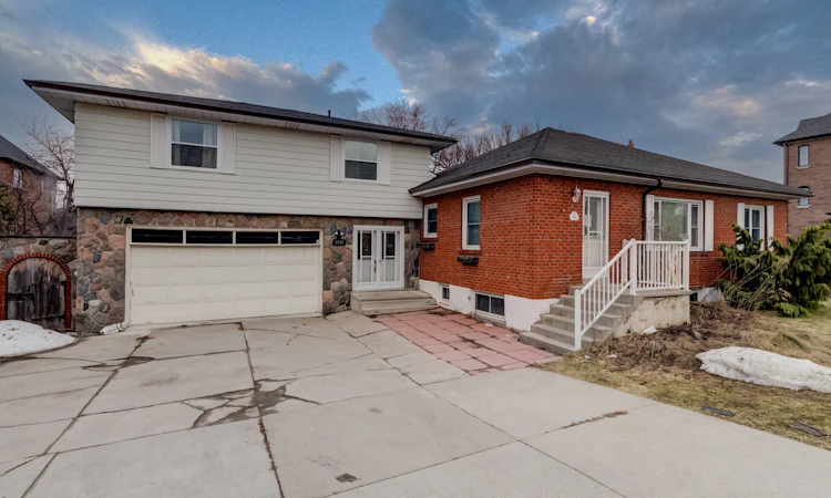 1478 Altona Road