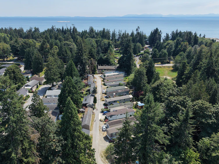4514 Sunshine Coast 1 Highway, Sechelt, BC, V7Z 0G9 - 4