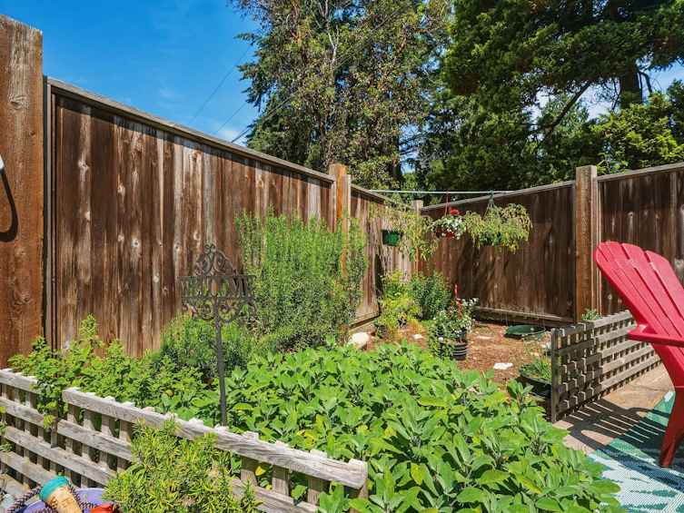 4514 Sunshine Coast 1 Highway, Sechelt, BC, V7Z 0G9 - 8