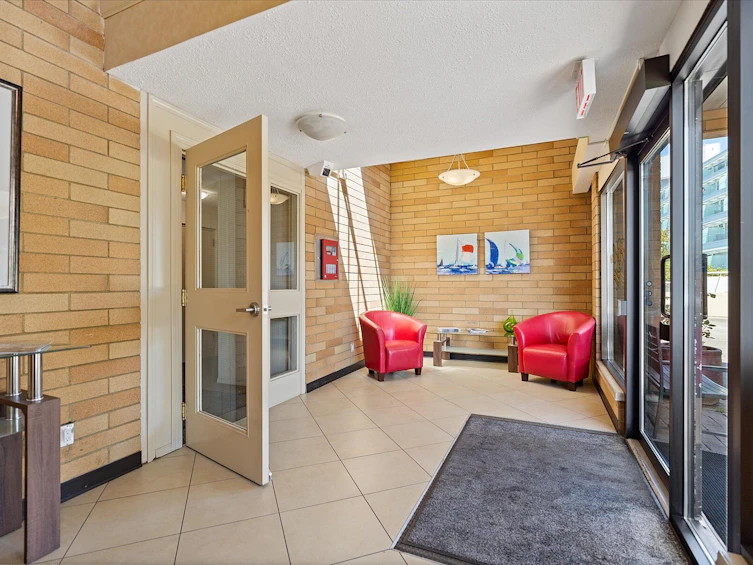 101-640 Montreal Street, Victoria, BC, V8V 1Z8 - 9