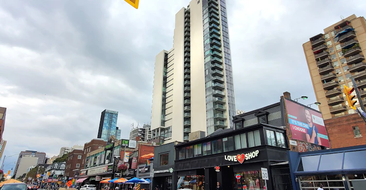 305-81 Wellesley Street E, Toronto, ON, M4Y 0C5 - 17