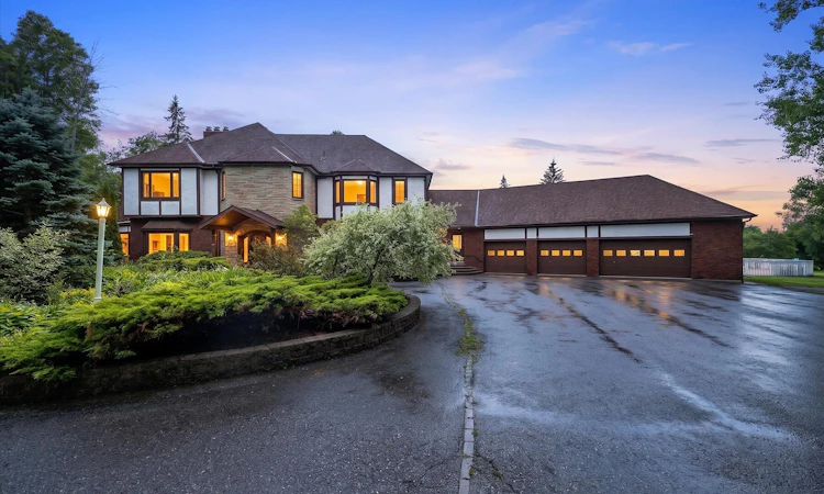 1515 Hawkswood Drive