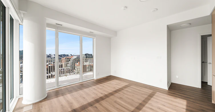 1417-88 Bathurst Street, Toronto, ON, M5V 0W8 - 7