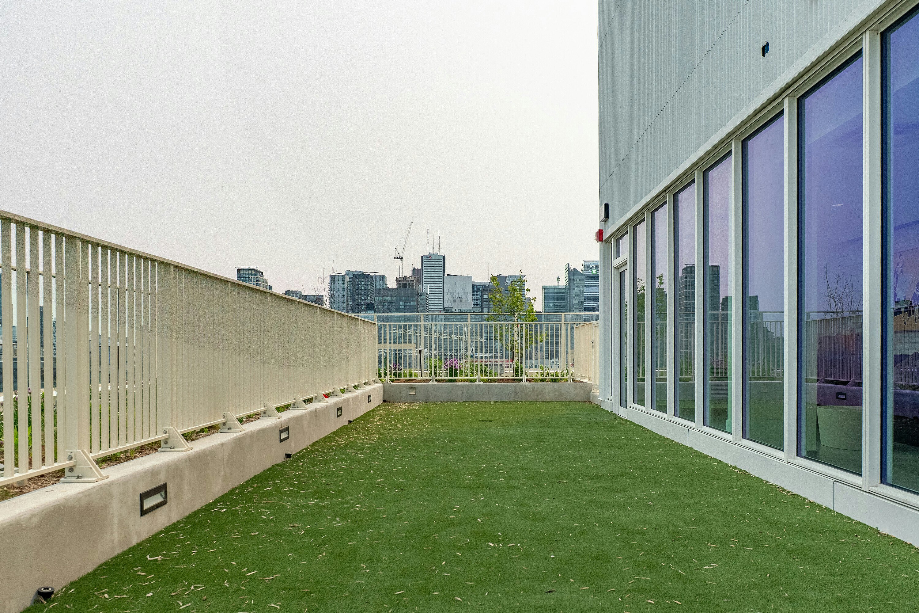 1417-88 Bathurst Street, Toronto, ON, M5V 0W8 - 36