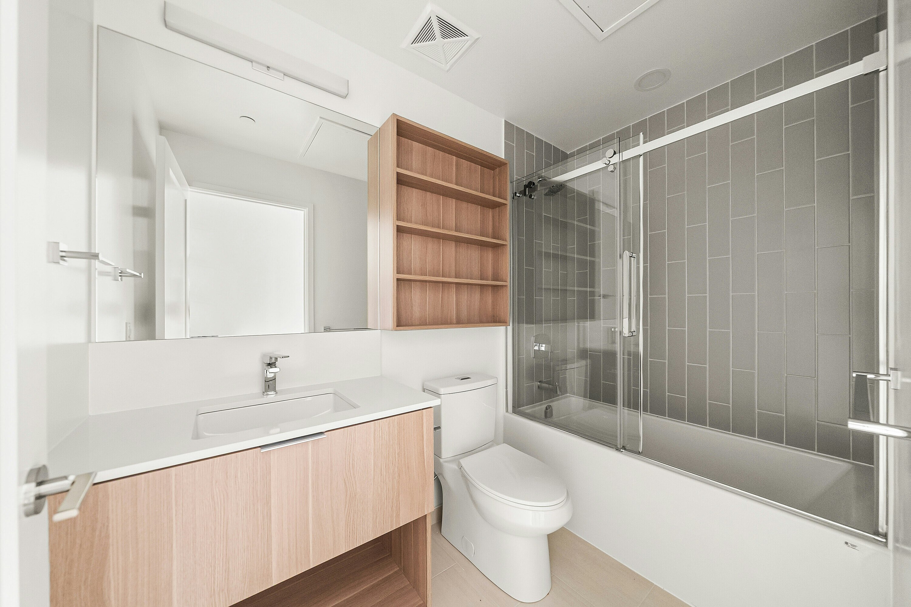 1417-88 Bathurst Street, Toronto, ON, M5V 0W8 - 22