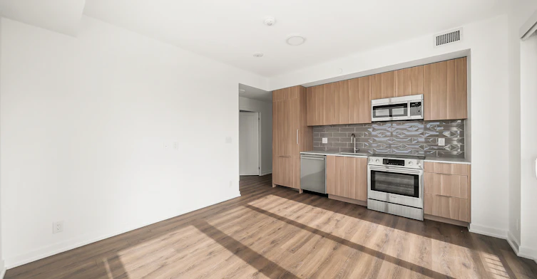 1417-88 Bathurst Street, Toronto, ON, M5V 0W8 - 4
