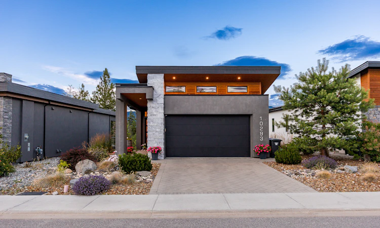 10293 Long Road