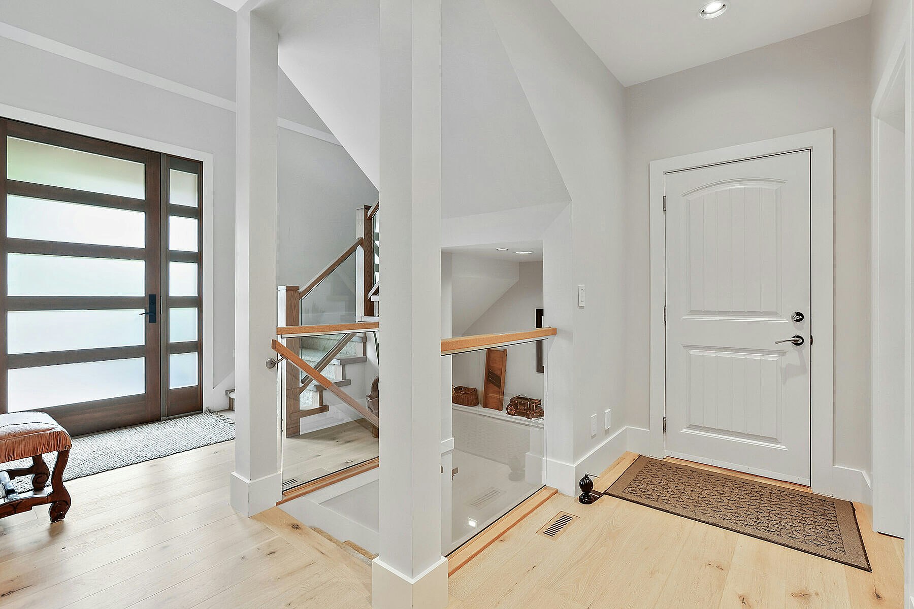 932 Ash Street, Surrey, BC, V4B 4K1 - 7